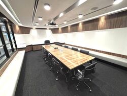 United Square (D11), Office #594026241